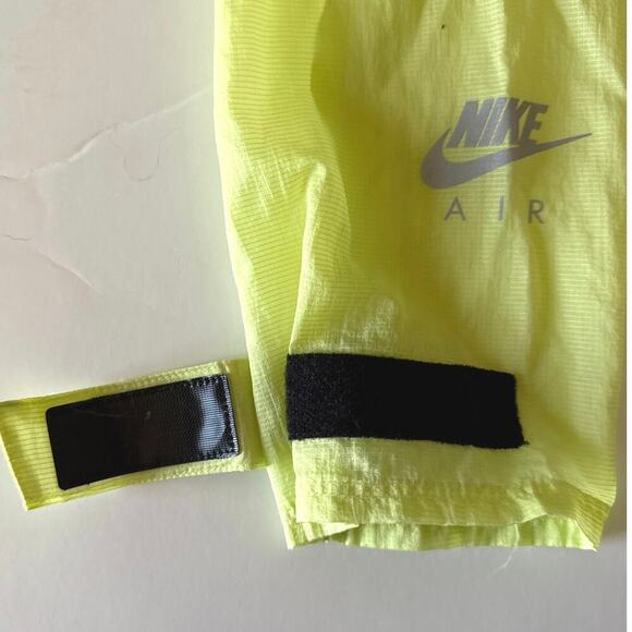 Nike Air Full Zip Running Windbreaker Women's Jacket Neon Size S - Picture 8 of 12